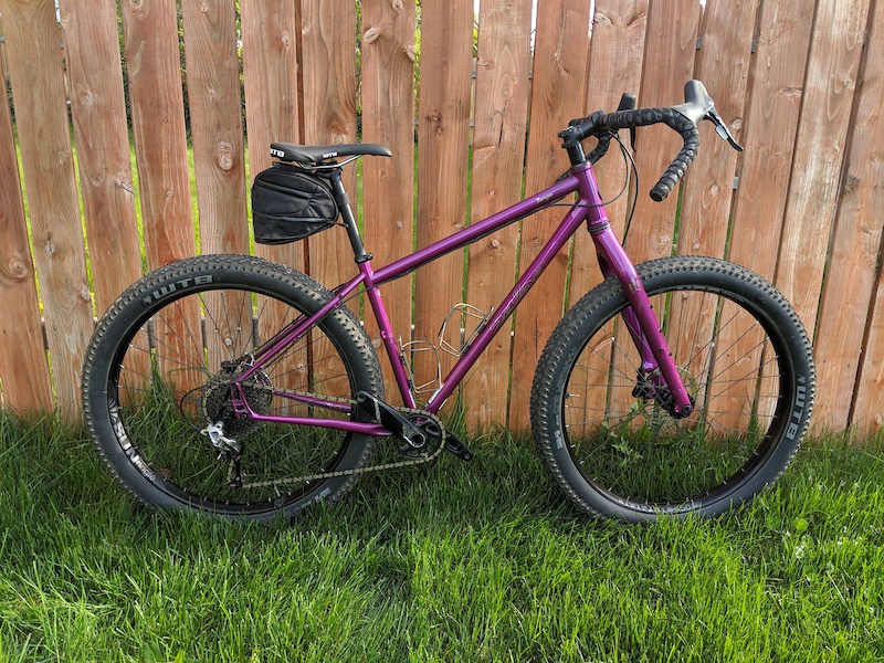 2018 salsa fargo rival