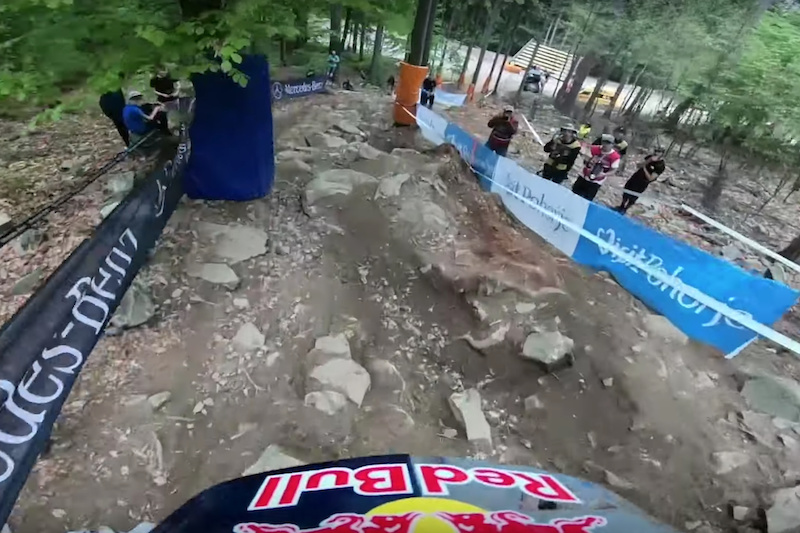 Video Gee Atherton's Course Preview Maribor DH World Cup 2019 Pinkbike