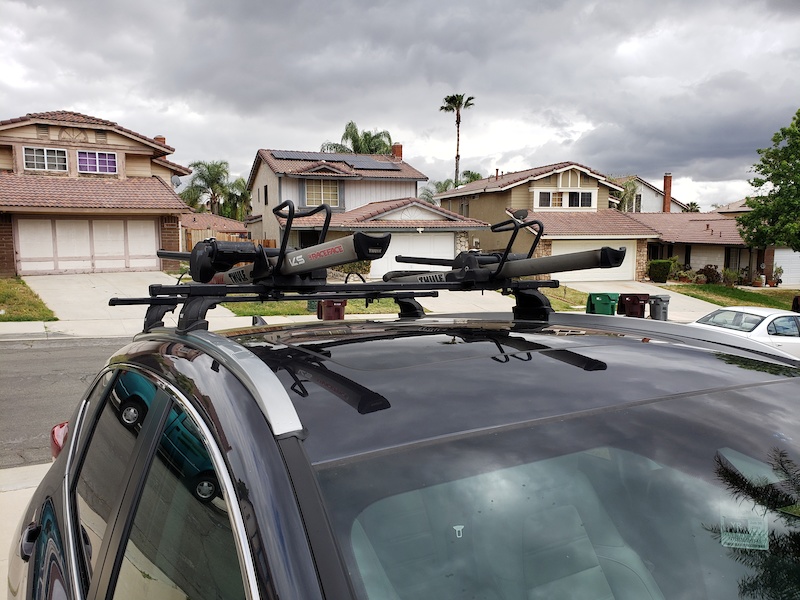 Complete Thule Roof Rack For Sale