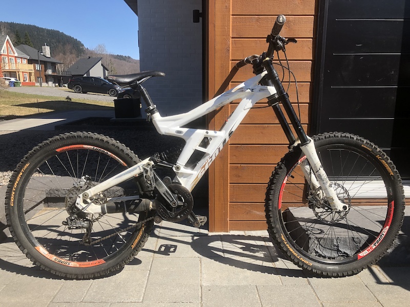 Kit Cuscinetti Girevoli Per Telaio Scott Gambler 2008-2012 – Ricambio MB Per Pivot
