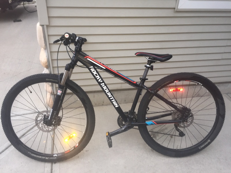 2015 Rocky Mountain Trailhead 29’ For Sale