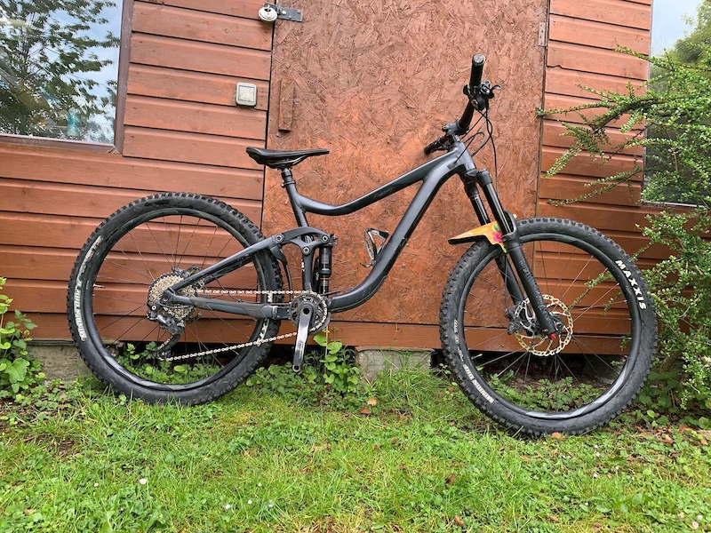 2019 Giant Reign 2, size medium. For Sale