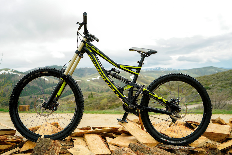 specialized status 2014
