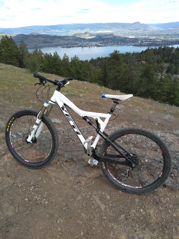 yeti asr 5c price