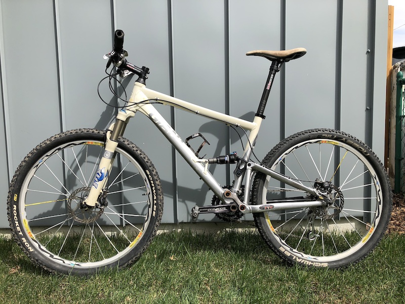 2007 Giant Anthem Zero Medium 18