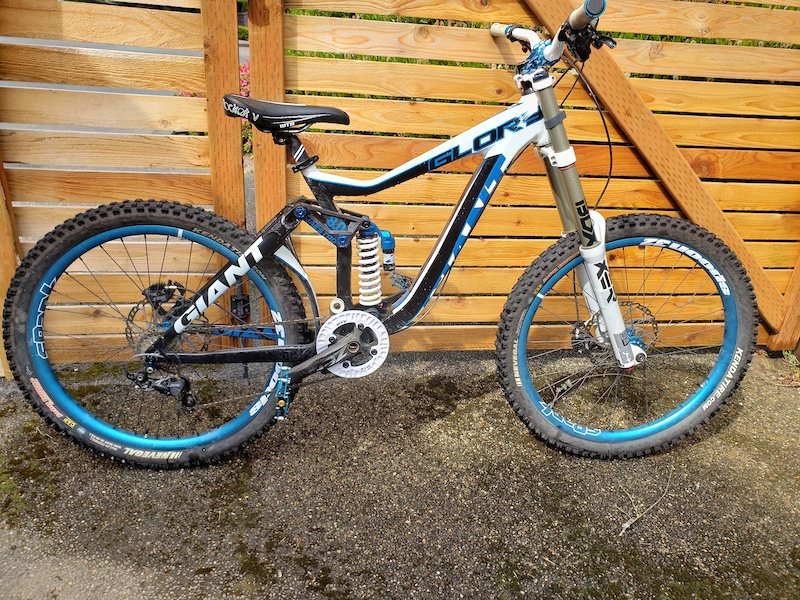 2013 Giant Glory 2013 Giant Giant Glory Blue And White VTT De