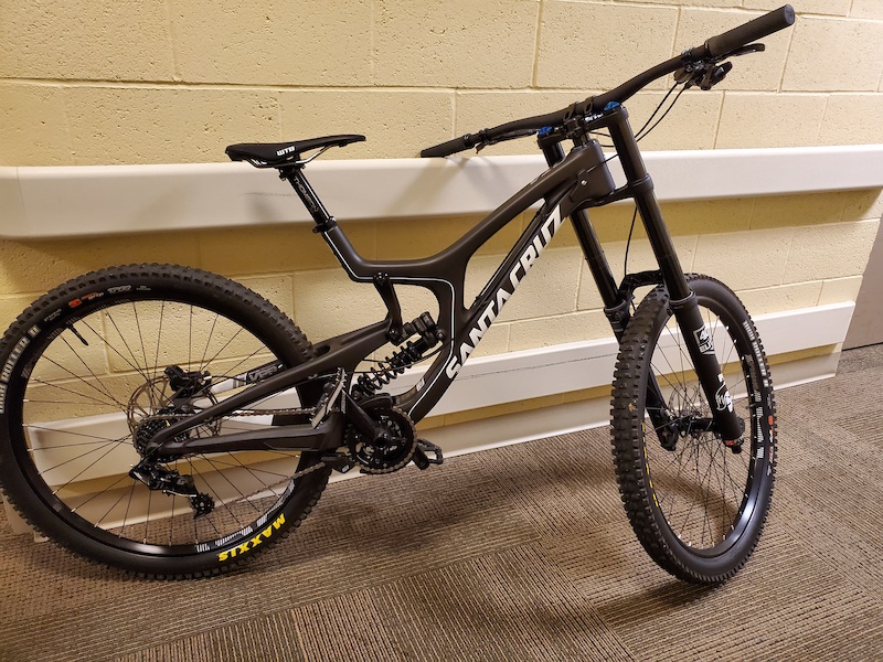 santa cruz v10 2019 review