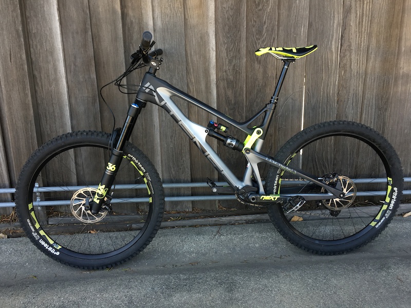 intense tracer rear triangle