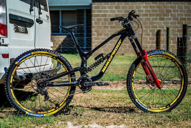 nukeproof dh frame