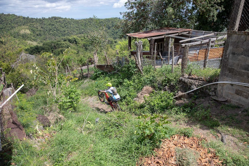 Jeff Kendall-Weed's Local Loam series visits Puerto Rico!