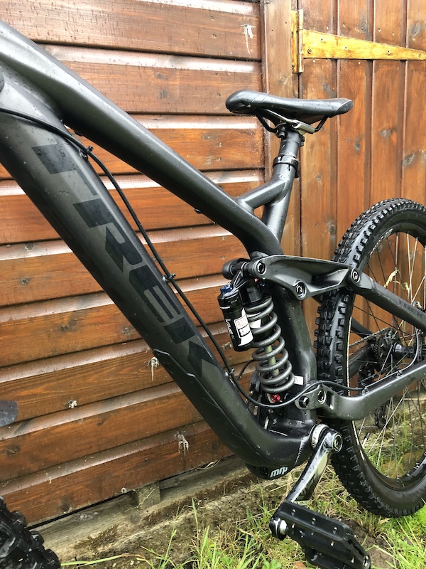 2018 Trek Session 8 Size Medium **FINAL 