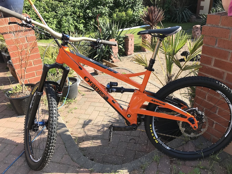 orange alpine frame