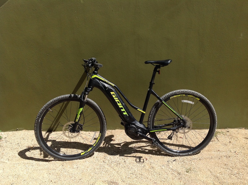 giant explore e  3 2019