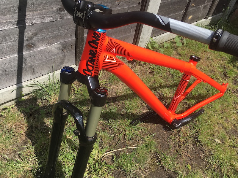パーツ OCTONE ONE ZIRCUS ZIRCUS aluminium dirt / all round frame for 26” wheels
