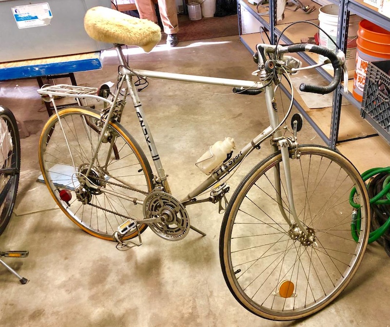 1977 Azuki FFS Sport rare Semperit tire 27