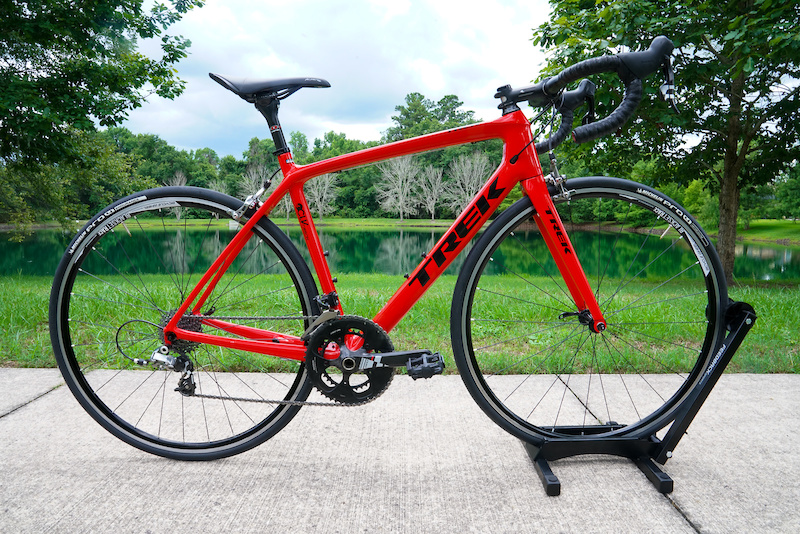 trek madone 400 series