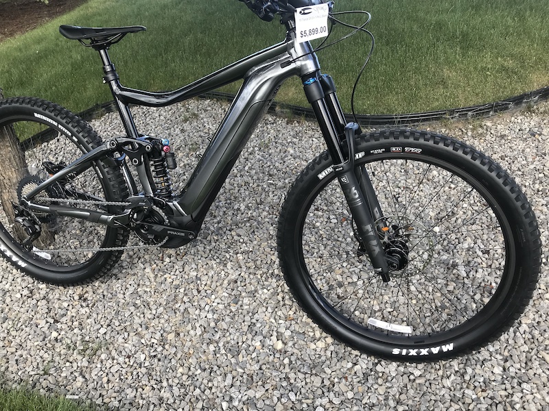 giant trance e1