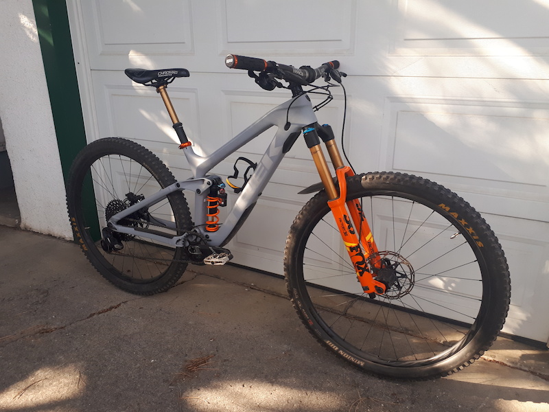 trek slash 9.7 2021