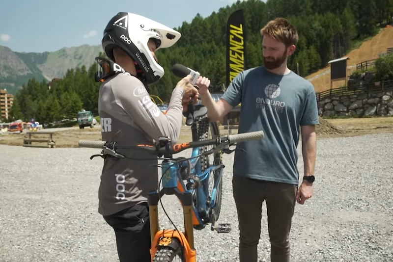 Video: How Much Do the EWS Pros' Bikes Weigh? - Pinkbike