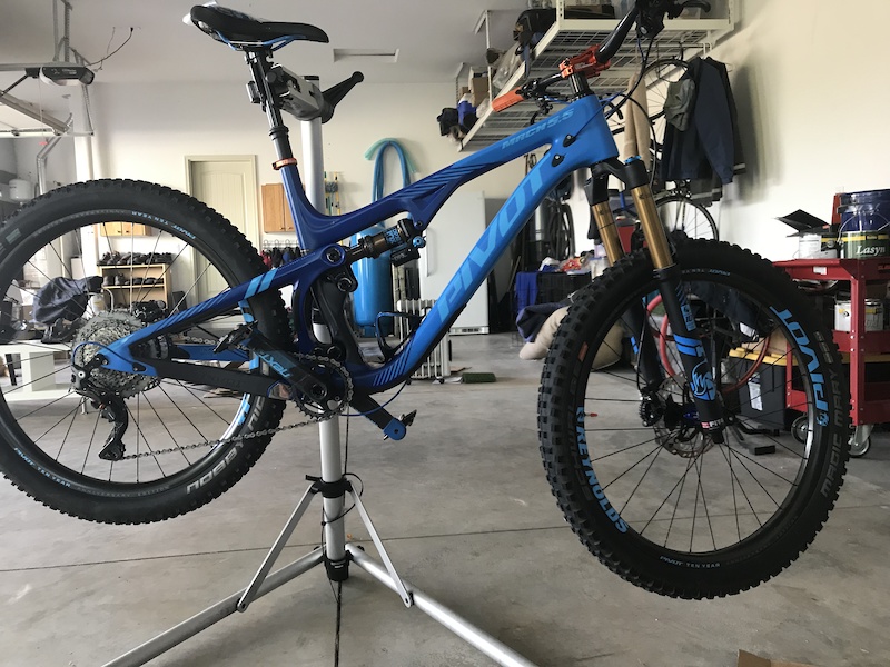 2018 Pivot Mach 5.5 Anniversary Edition For Sale