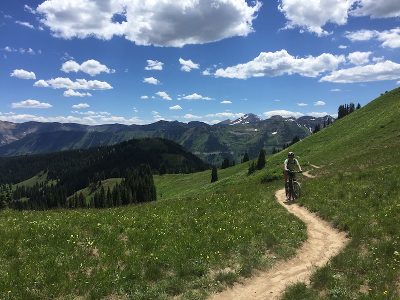 Trail 403 Mountain Biking Route | Trailforks