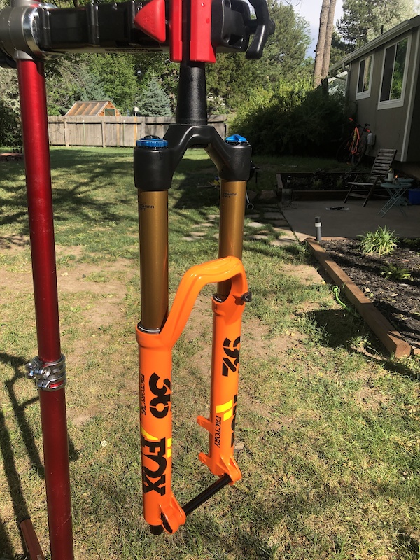 2019 fox 36 grip 2
