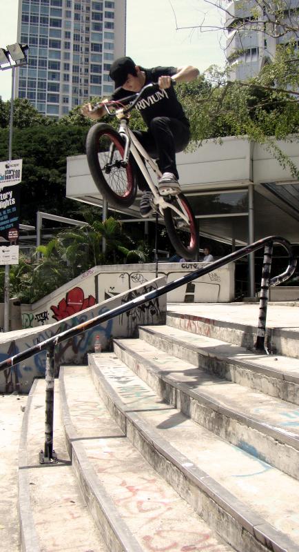 Tuck over the rail