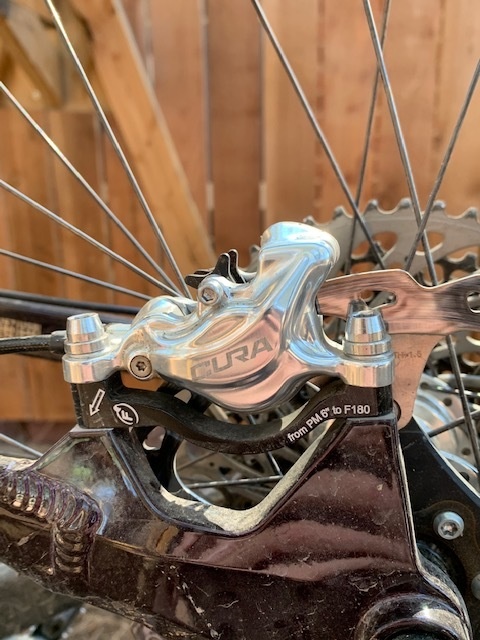 FORMULA CURA Flat Mount Brakeset Silver + 2 rotors / 100% new