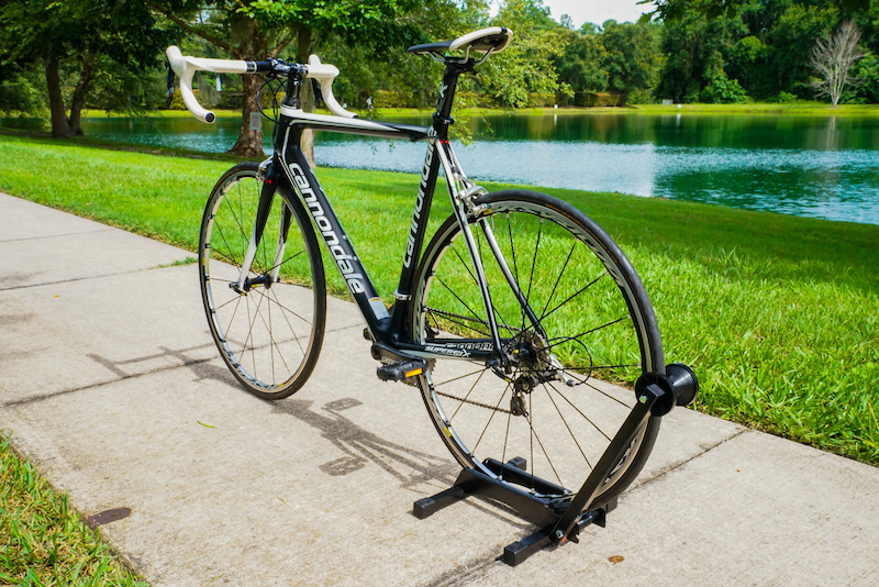 Vélo Route Cannondale Supersix 2011 - Cadre Carbone Noir, Taille 52cm, Shimano Ultegra/105