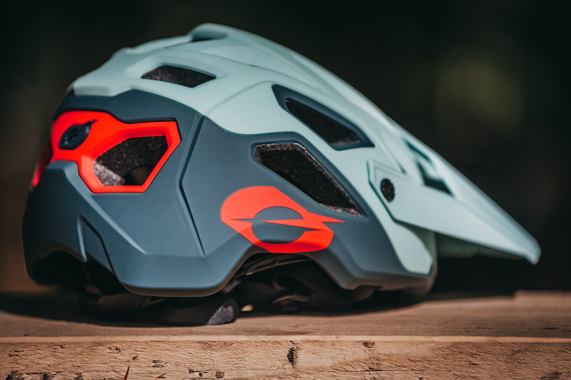 pike enduro helmet