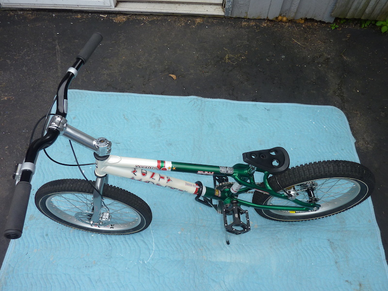 2003 Bone Stock Monty 220 Hydra Perfect condition For Sale