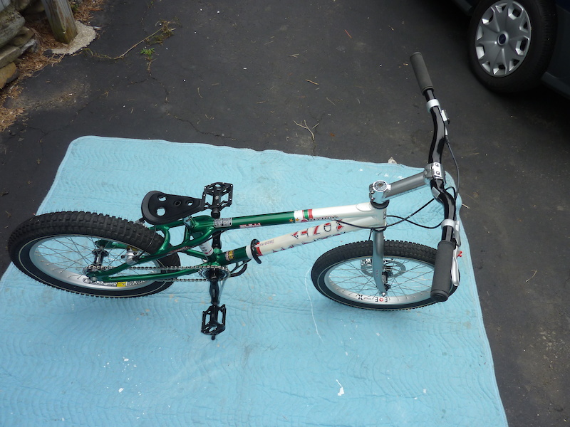 2003 Bone Stock Monty 220 Hydra Perfect condition For Sale
