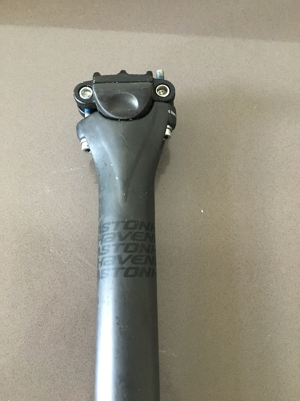 30.9 carbon seat post