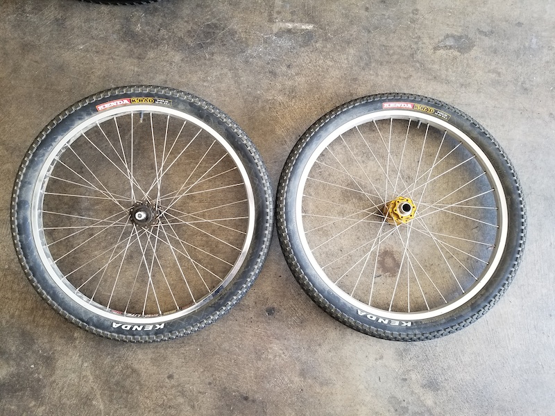 Sun Rims Rhyno Lite wheelset w/ Chris King hub For Sale