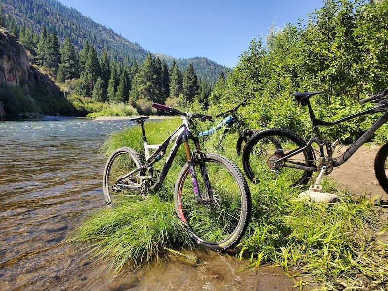 Mustang Rd - USA Parkway (Tahoe-Pyramid Trail) Mountain Biking Trail ...