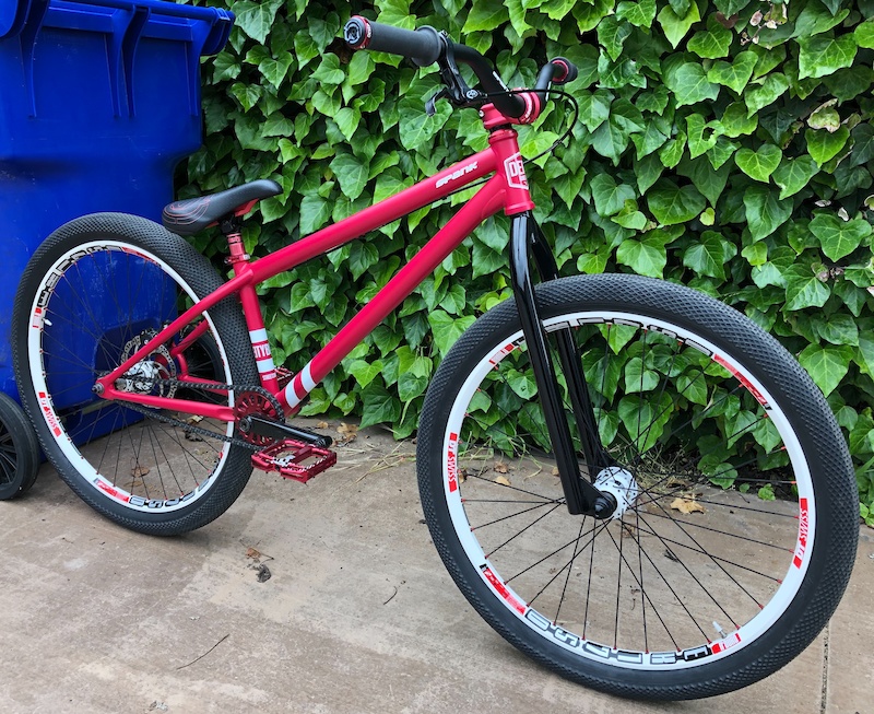 in Torrance, California, United States photo by bikebike69 Pinkbike