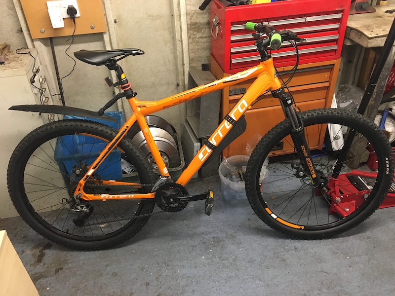 carrera vengeance black and white