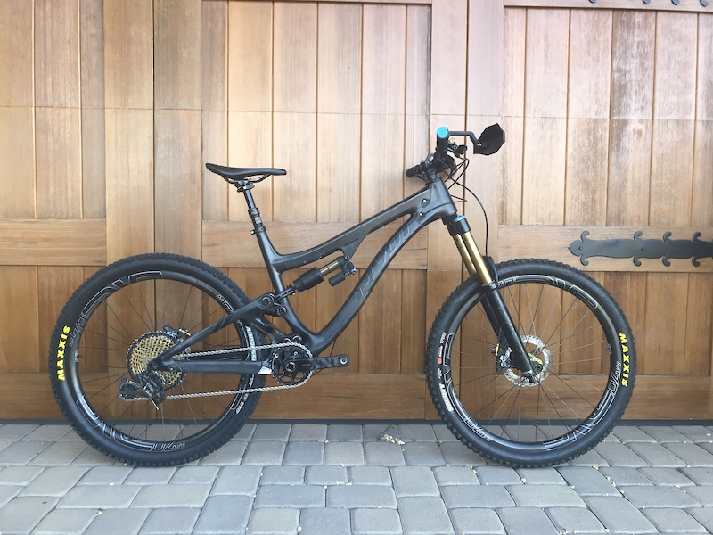 2018 pivot firebird 27.5