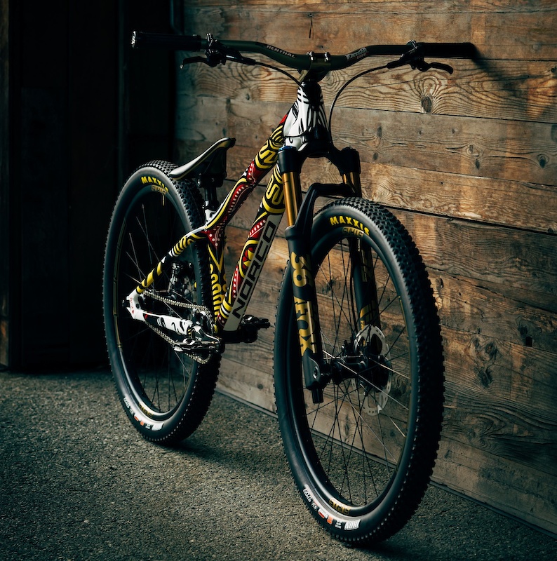 norco rampage dirt jumper