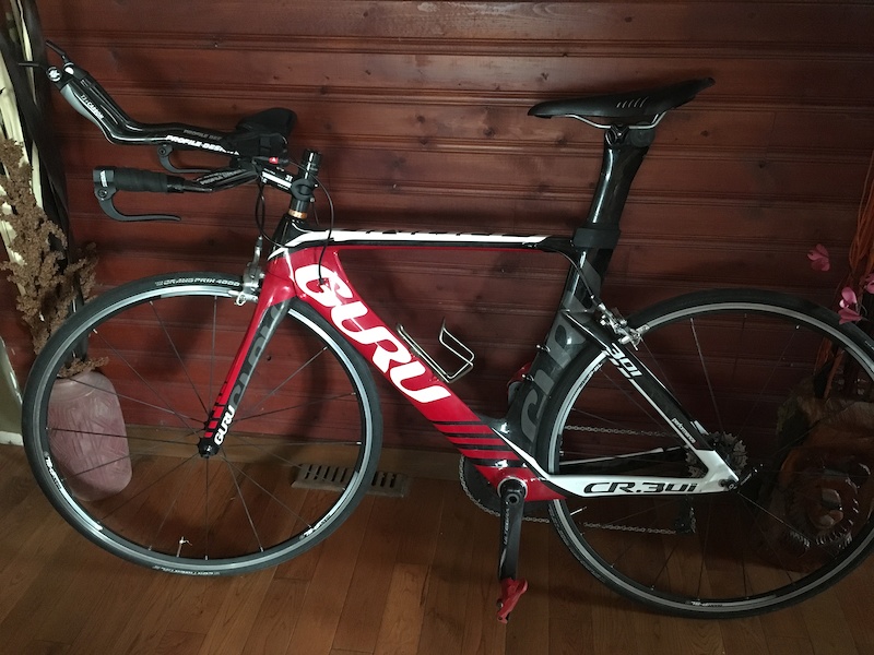 guru triathlon bike