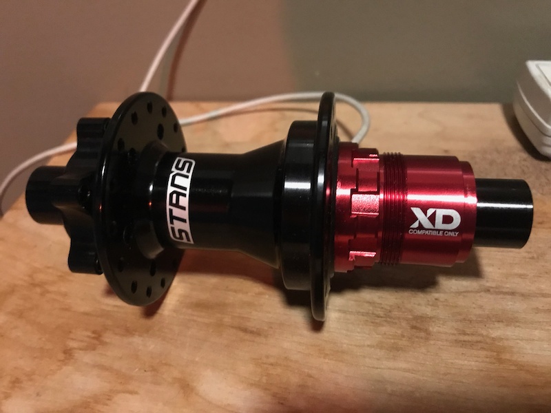 2017 Stans Neo Rear Hub 12x142mm 32H (NEW) For Sale
