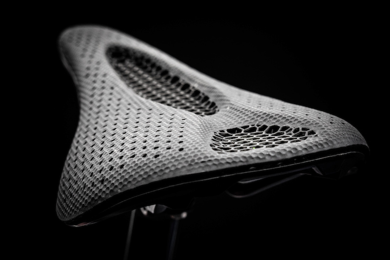 specialized mirror 3d printed saddle