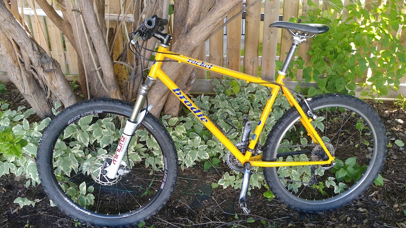 Beautiful large brodie rocket steel mountain bike For Sale