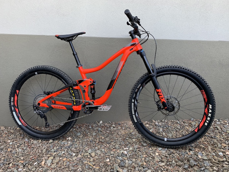 2018 giant trance 2 blue book