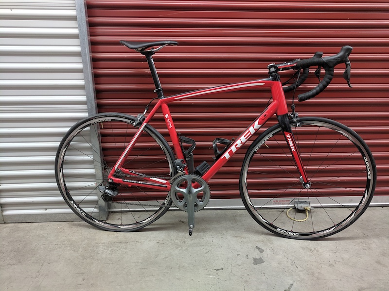 Trek Madone 2.1 - Pedal Room