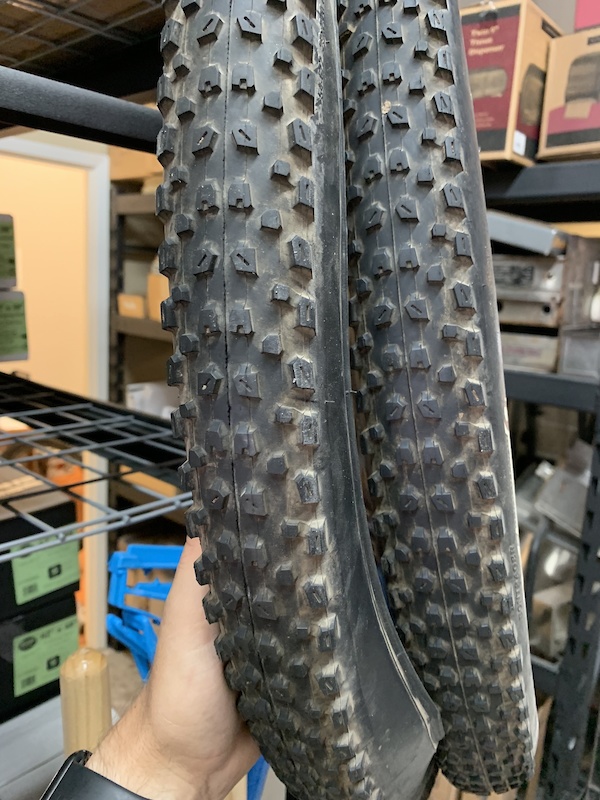 bontrager xr1 team issue tlr mtb tire