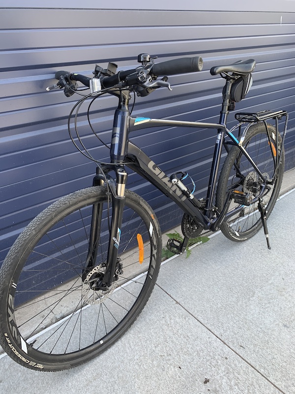 2018 giant roam