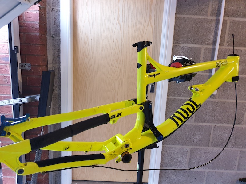 27.5 wheels in 26 frame