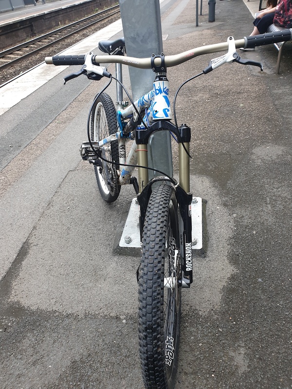 lyrik rc2dh