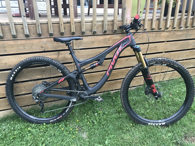 pivot switchblade 2018